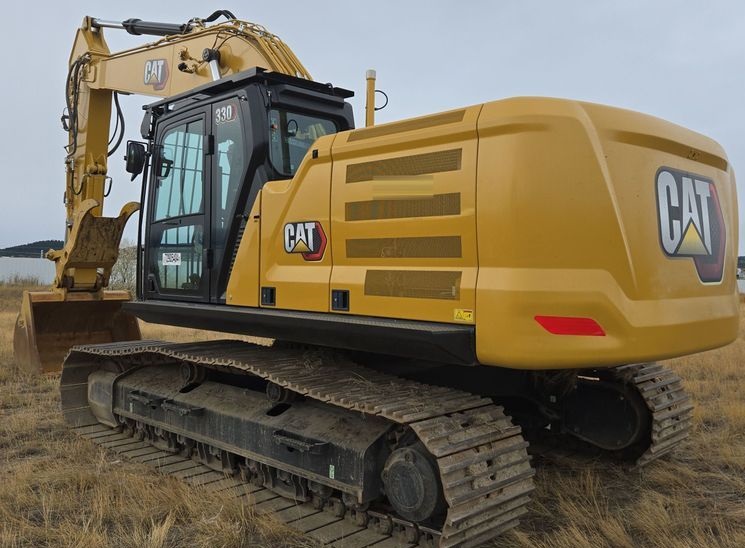 2022 Caterpillar 330 Excavator